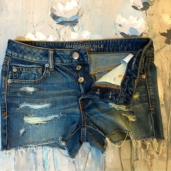 AMERICAN EAGLE 🦅 HIDDEN BUTTON FLY SLOUCHY BERMUDA SHORTS - Picture 2 of 6